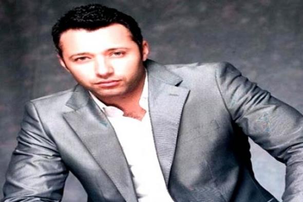 صورة- أحمد فهمي برفقة زوجته وأبنائه احتفالا بهذه المناسبة