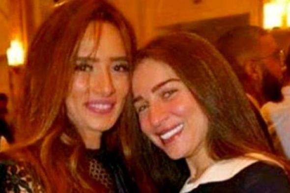 زينة ترد على مي عز الدين بعد تصريحها بأنها أفضل منها شكلا