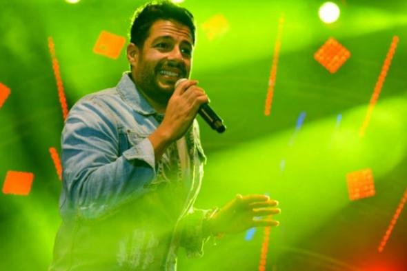 بالفيديو- محمد حماقي يتسلم جائزة أفضل فنان في الشرق الأوسط من مهرجان Big apple