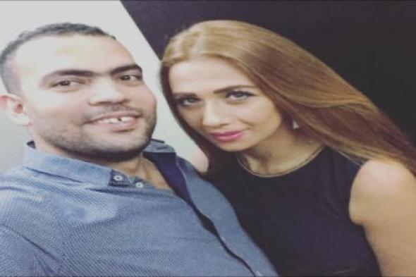 بالصور.. خالد عليش يحتفل بعيد زواجه الثالث مع زوجته