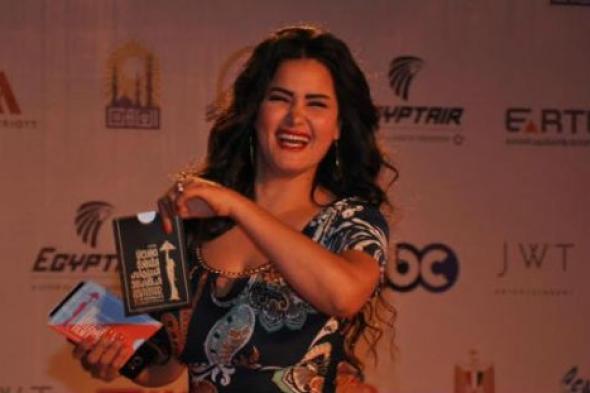 بالفيديو- سما المصري كاشفة عن سبب ثروتها: "تزوجت رجل مقتدر ولهفته"