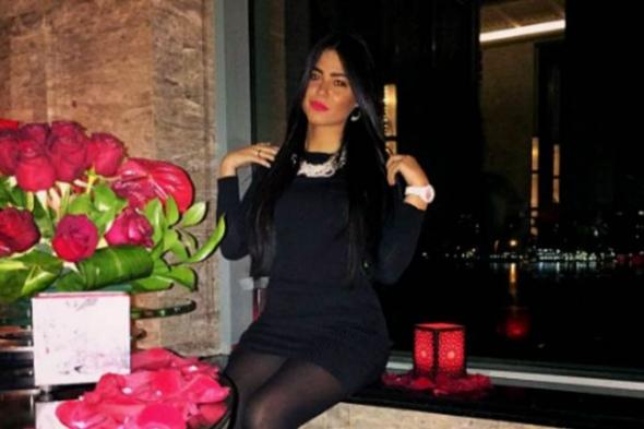 شهد رمزي برفقة إيمي سمير غانم في حفل زفاف عمرو يوسف وكندة علوش رغم حملها