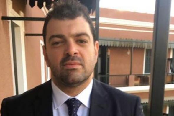 خاص - أيمن مدحت مؤلف "بين عالمين" يكشف تفاصيل المسلسل