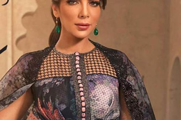 أصالة تنشر صورة لابنتها شام من طفولتها وتعلق: "كنت أمها وأصبحت أمي"