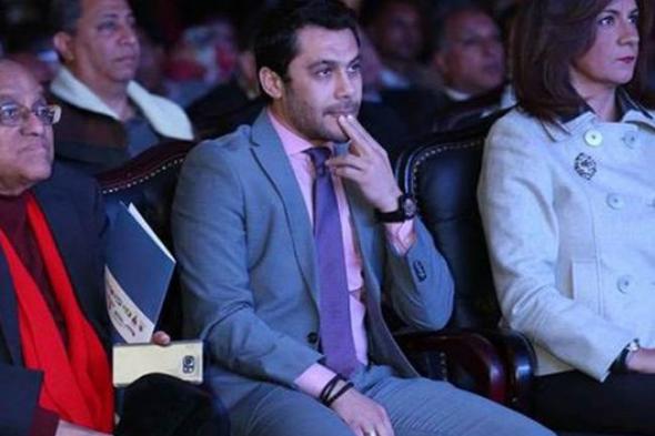 بالصور .. تكريم جنات ومنى الشاذلي في حملة "أطمن على نفسك" ضد فيروس C