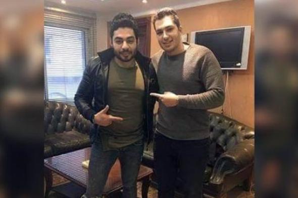 شركة "مزيكا" تتعاقد مع المطرب أكرم فؤاد
