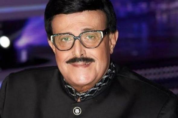بالفيديو- سمير غانم يروي كيف يتعامل مع دلال عبد العزيز بعد زواج ابنتيهما