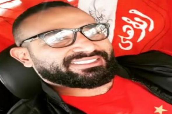 بالفيديو- قبل السوبر.. أحمد سعد يشجع النادي الأهلي على طريقة معلقي كرة القدم بالإمارات
