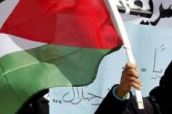 المرأة تناصف عدد سكان الشعب الفلسطيني
