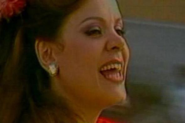 خاص-  تعرف على  تفاصيل حفل زفاف ابنة صالح كامل وصفاء أبو السعود