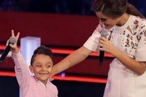 بالفيديو- الطفل أحمد السيسي يستعد لطرح أغنية "ماما" بمناسبة عيد الأم