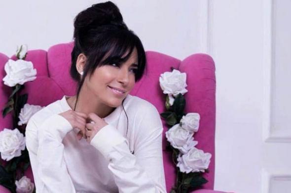 هذا ما قالته ساندي عن انفصالها عن زوجها بعد مرور 8 سنوات من زواجهما السري