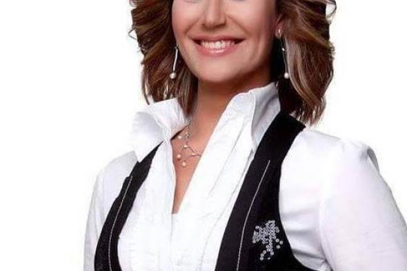 سارة حسن تقدم ضيوف مؤتمر مهرجان شرم الشيخ للمسرح الشبابي