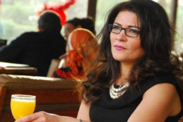 فاطمة ناعوت ضيفة "على كرسي الاعتراض" بالمحور