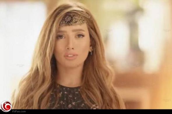 زينة تهنئ إسعاد يونس في عيد ميلادها بهذه الكلمات