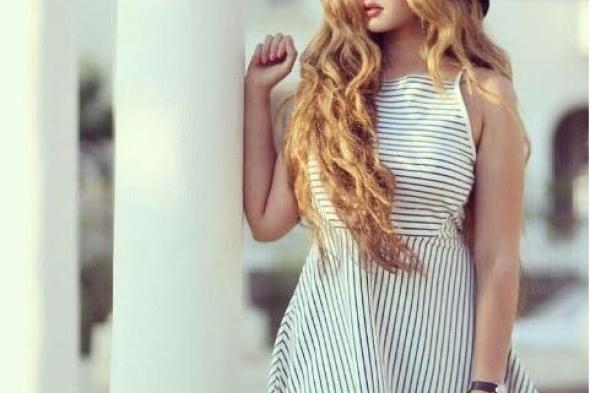 بالفيديو- هنا الزاهد تعبّر عن اشتياقها لطلعت زكريا.. هذا أول ما فعلته عند عودتها لمصر