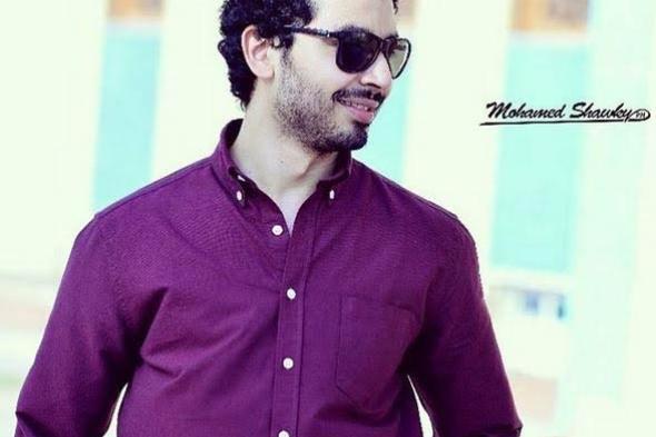 صورة- محمد أنور يُروَج لأعمال فريق "مسرح مصر" الرمضانية