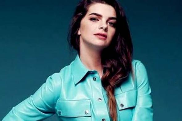 صورة- بيلين كارهان تكشف عن وجه ابنها الثاني