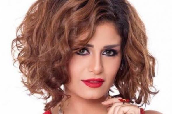 تعرف على تفاصيل مرض منة فضالي المفاجئ وسبب نقلها للمستشفى