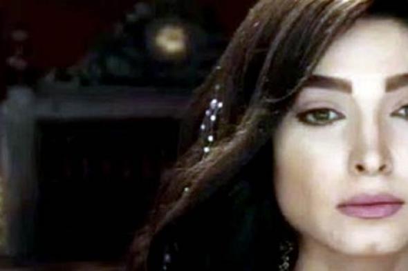 بالفيديو- هكذا استعدت روجينا لتصوير مشهد هام في الحلقة الـ 30 من "كفر دلهاب"