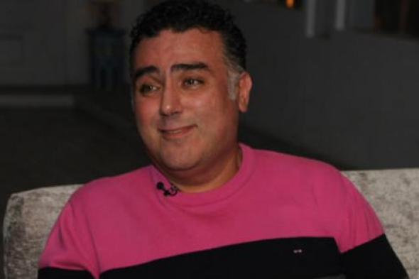 تامر حبيب يوضح أمرا بخصوص مشهد لمحمد ممدوح في "لا تطفئ الشمس"