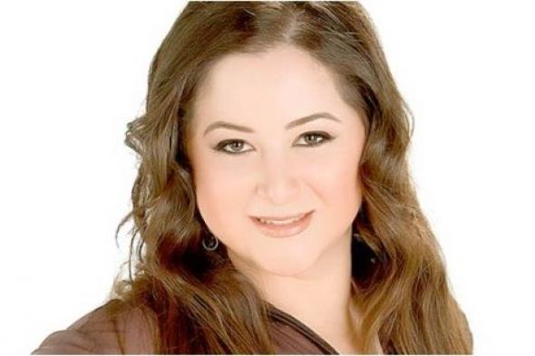 هل تعود نورا إلى التمثيل؟ مي نور الشريف ترد