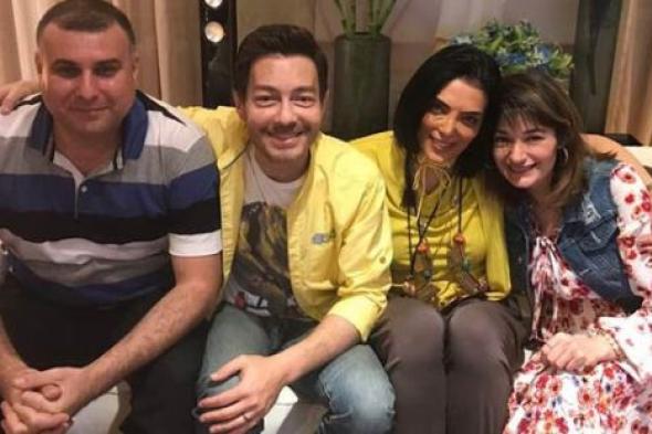 بالصور- أحمد زاهر وحورية فرغلي يحتفلان بـ "الحالة ج"