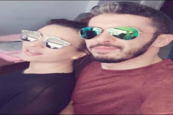 بالصور- جلسة تصوير رومانسية لهيثم محمد وزوجته وفاء قمر