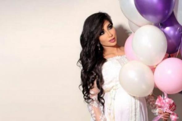 صورة- دنيا بطمة تضع طفلتها الأولى