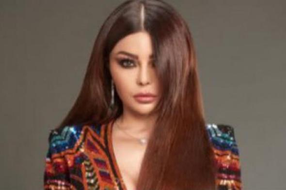 صورة- هيفاء وهبي توجه رسالة لمخرجة مسلسلها "الحرباية"