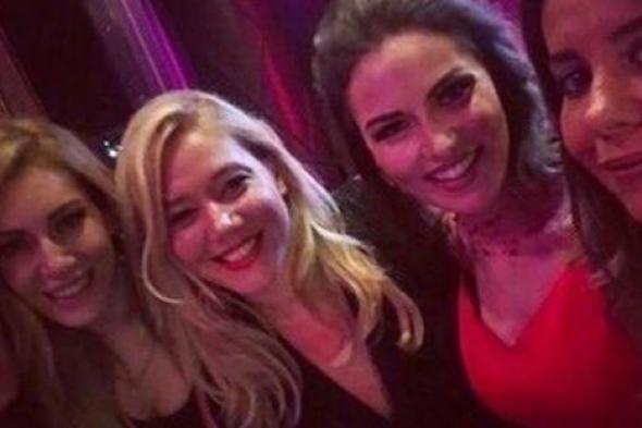 بالصور والفيديو- هكذا احتفلت فهرية أفجين بليلة الحناء