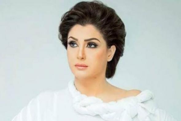 بالصور والفيديو- غادة عبد الرازق تستمتع بإجازتها في المالديف