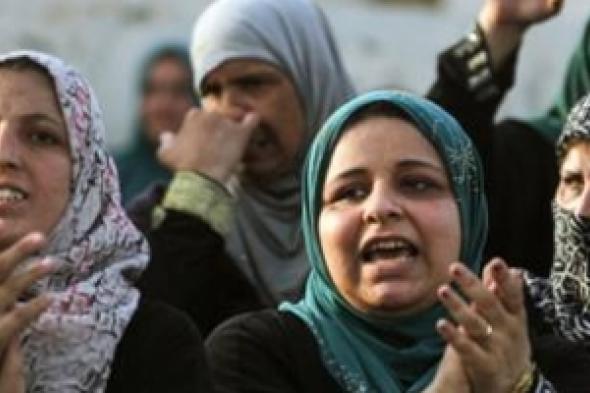 بعد 3 سنوات ارتدين خلالها الملابس السوداء فقط.. نساء الموصل يكشفن وجوههن بعد هزيمة داعش