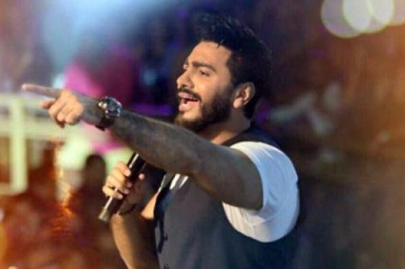 بالفيديو- روجينا وأشرف زكي ووليد منصور يحتفلون بعيد ميلاد تامر حسني