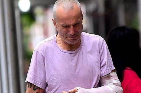 صورة- دانيال دي لويس يتعرض لحادث دراجة نارية في نيويورك