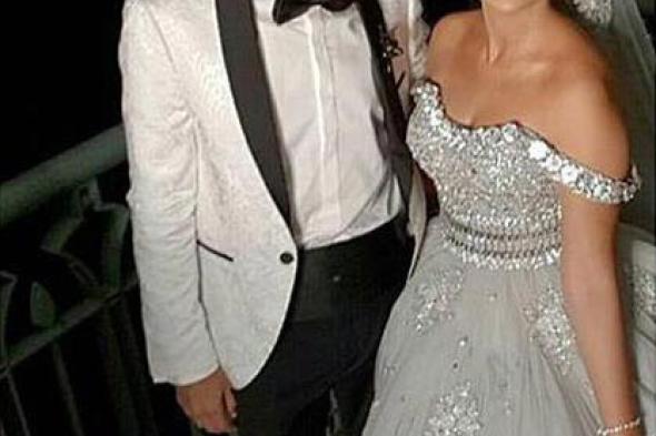 علي ربيع ومصطفى خاطر ومحمد أنور يهنئون حمدي الميرغني بزواجه.. هذه رسائلهم له