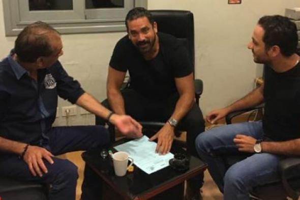 بالفيديو- أمير كرارة يتعاقد على فيلمه الجديد مع محمد السبكي .. يعقّب "حسبي الله ونعم الوكيل"