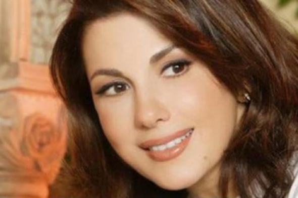 ماجدة الرومي تلغي حفلها على مسرح الصوت والضوء الشهر المقبل