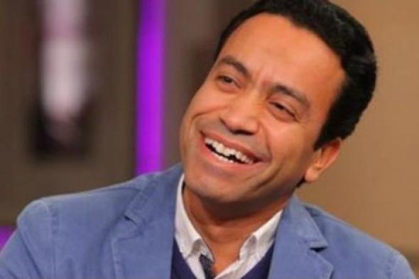 بالفيديو- هذا ما قاله سامح حسين عن ضعف إيرادات فيلمه "بث مباشر"