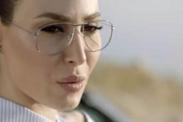 بالفيديو- يارا تطلق ألبومها الجديد "معذبني الهوى".. تظهر بشكل مختلف