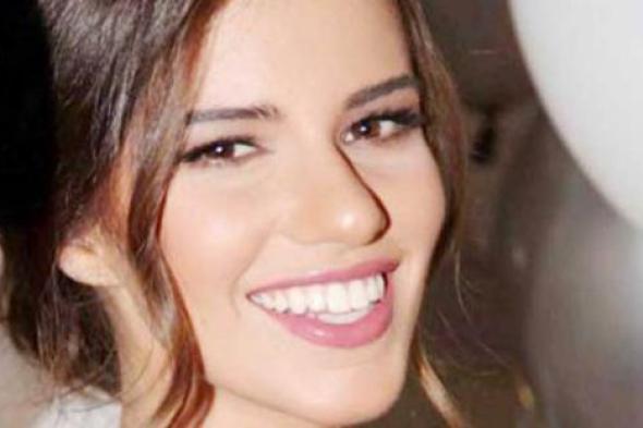 لارا اسكندر تستعد لزفافها.. حفل سري