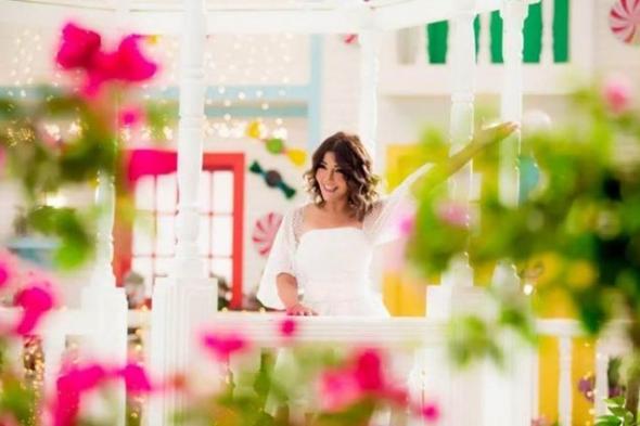 تعرف على موعد حفل سميرة سعيد والعسيلي في الجامعة الألمانية