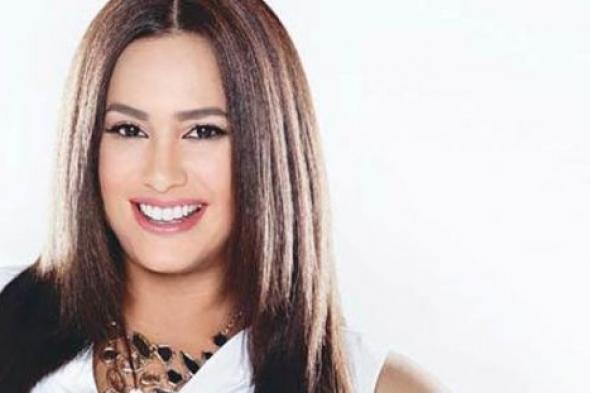 هكذا عقّبت هند صبري على فوزها بجائزة أفضل ممثلة في مهرجان الإسكندرية السينمائي