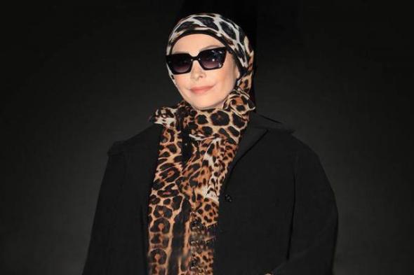 صورة - أمل حجازي برفقة زوجها وأبنائها بعد ارتداء الحجاب