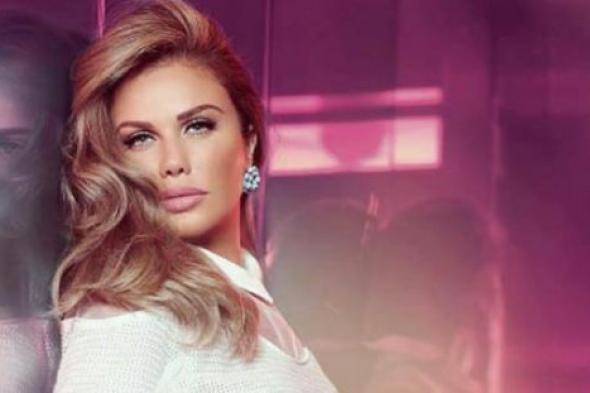 بالفيديو- نيكول سابا في وسط البلد من أجل "صورة سيلفي"