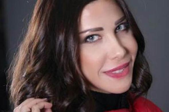 صور جديدة لشقيقة نانسي عجرم تكشف الشبه الكبير بينهما