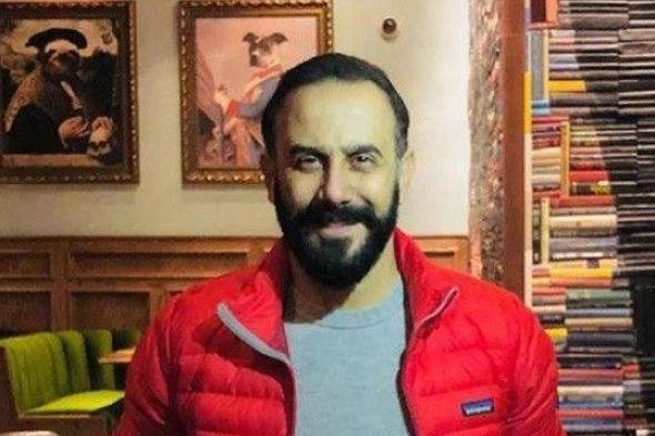 بالصورة: قصي خولي يوجه رسالة مؤثرة لوالدته.. شاهدوا كم تشبهه