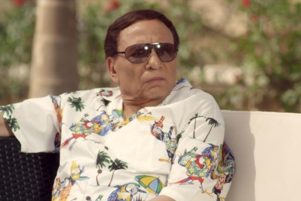 حريق في منزل عادل إمام.. وهذا ما قاله في التحقيق