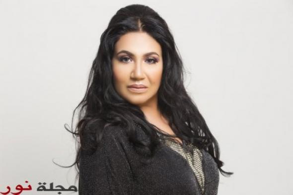 بمناسبة عيد العشاق المغربية زينب ياسر  تصدر “إلا ڭالها يڭد بيها”