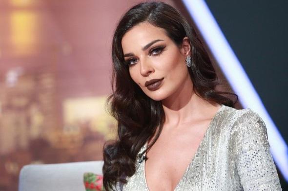نادين نسيب نجيم تعيش لحظات صعبة!